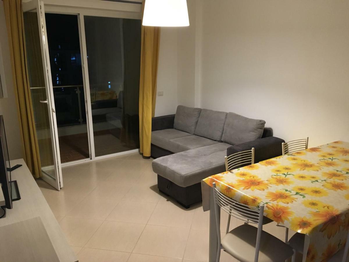Bruka Apartaments Shëngjin Exterior foto